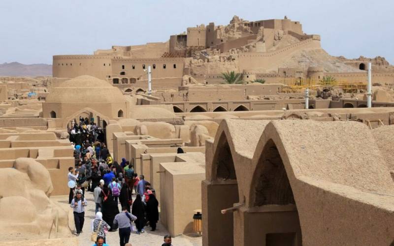 ۲۴ نفر از مجریان تورهای گردشگری غیرمجاز در کرمان شناسایی شدند